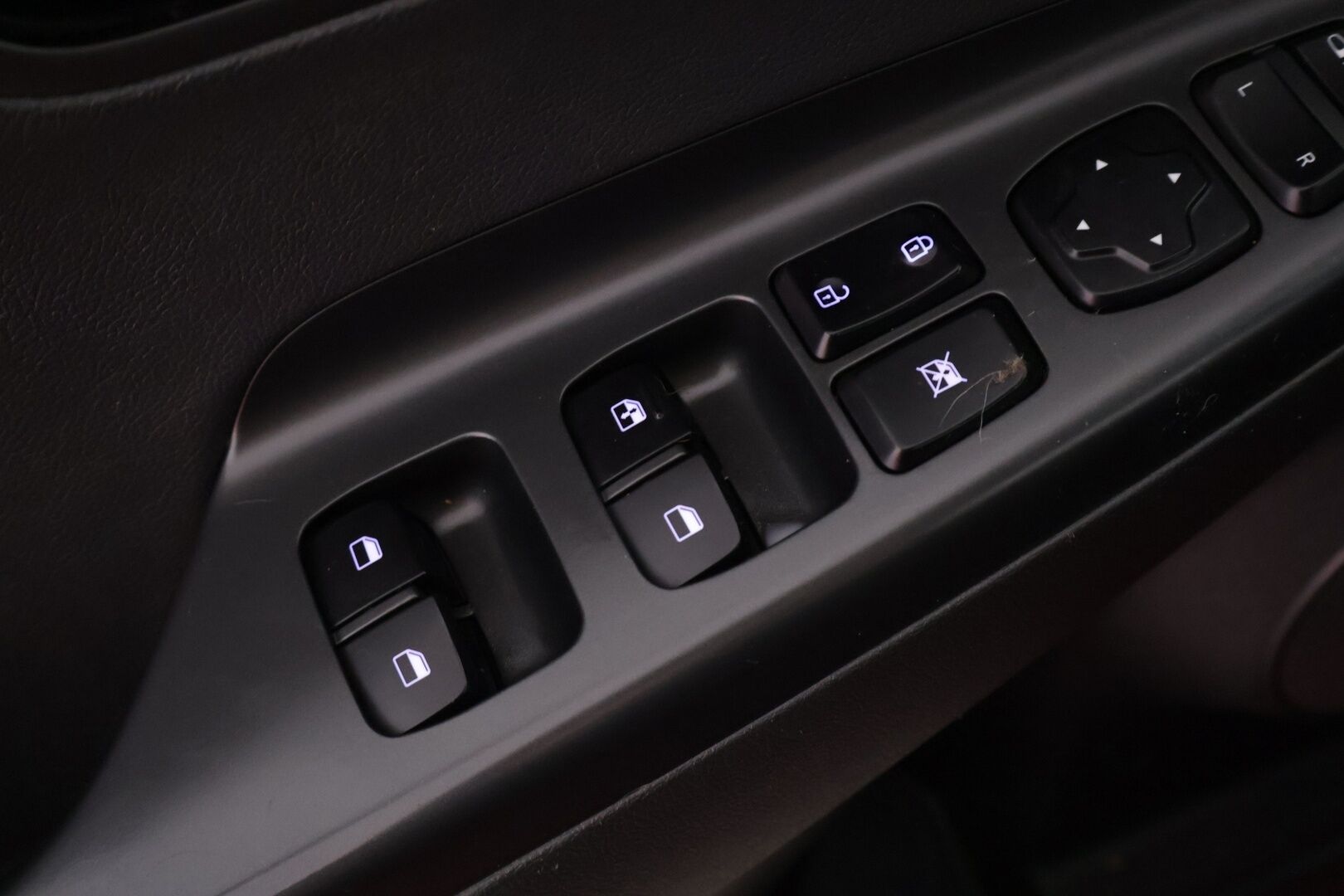 Hyundai KONA 2018 1,0 T-GDI 6MT Style Launch Edition//Ilmastoidutpenkit//Kaistavahti//ratinlämmitin//HUD// - | Suomi-auto | Tutkat | P.kamera | Kaistavahti | Blis |