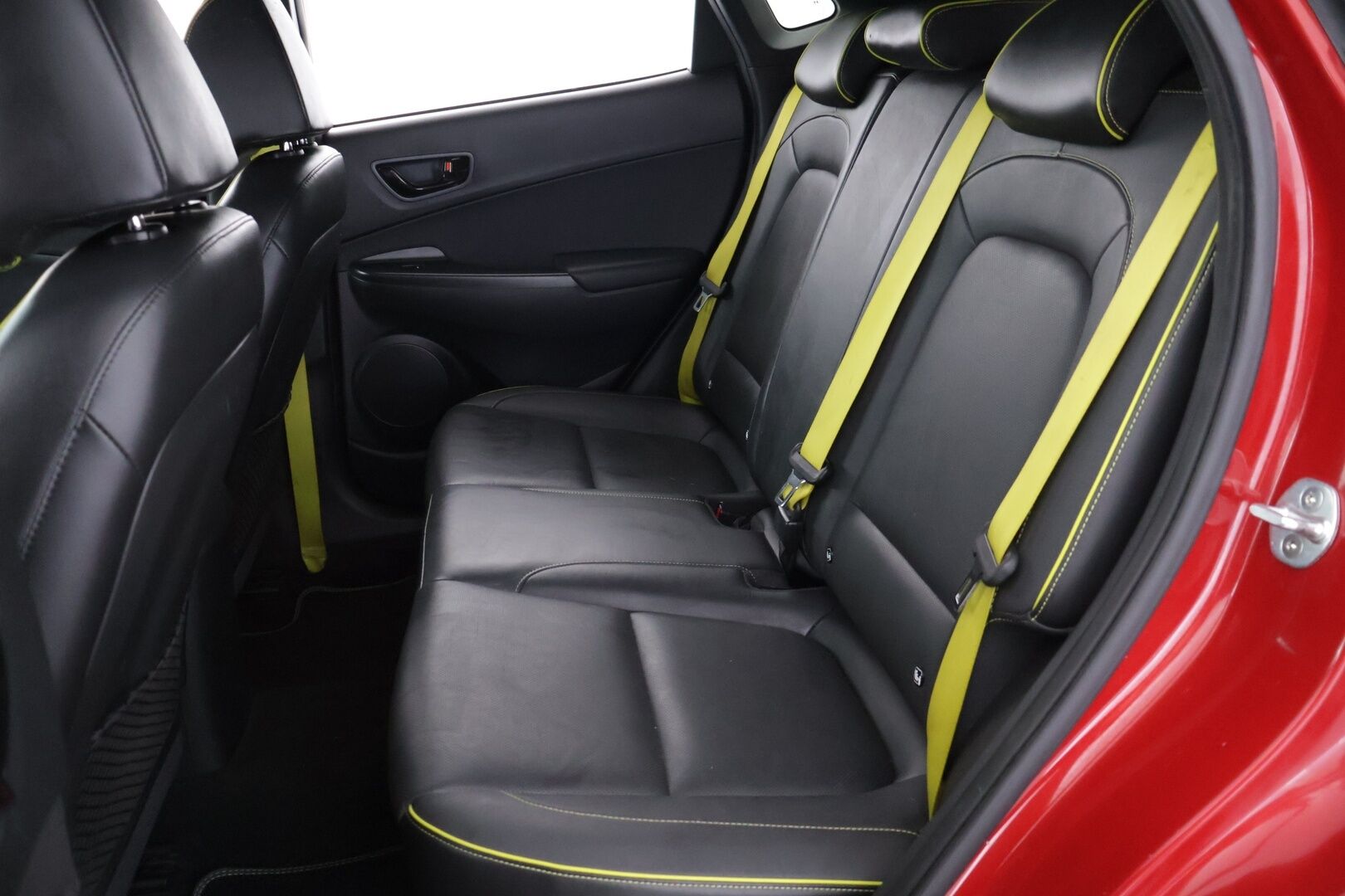 Hyundai KONA 2018 1,0 T-GDI 6MT Style Launch Edition//Ilmastoidutpenkit//Kaistavahti//ratinlämmitin//HUD// - | Suomi-auto | Tutkat | P.kamera | Kaistavahti | Blis |