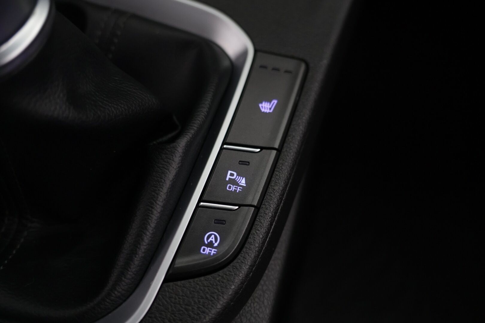 Hyundai i30 Fastback 2018 1,4 T-GDI Comfort Limited / Ratinlämmitin / Vakkari - Siisti! / Hyvin huollettu / Hyvät varusteet - HULLUT AVAJAISHULINAT KORKOTARJOUS 3,29 %