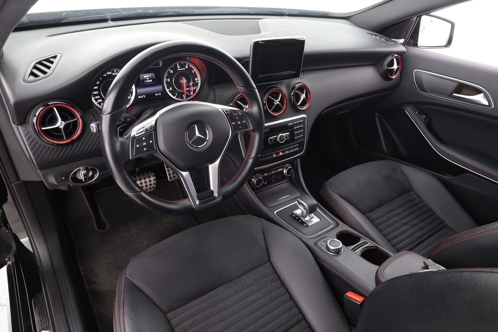 Mercedes-Benz A 45 AMG 2014 4Matic A - | Vakkari | Xenon | P.Kamera | Puolinahat | H/K | Kahdet Renkaat |