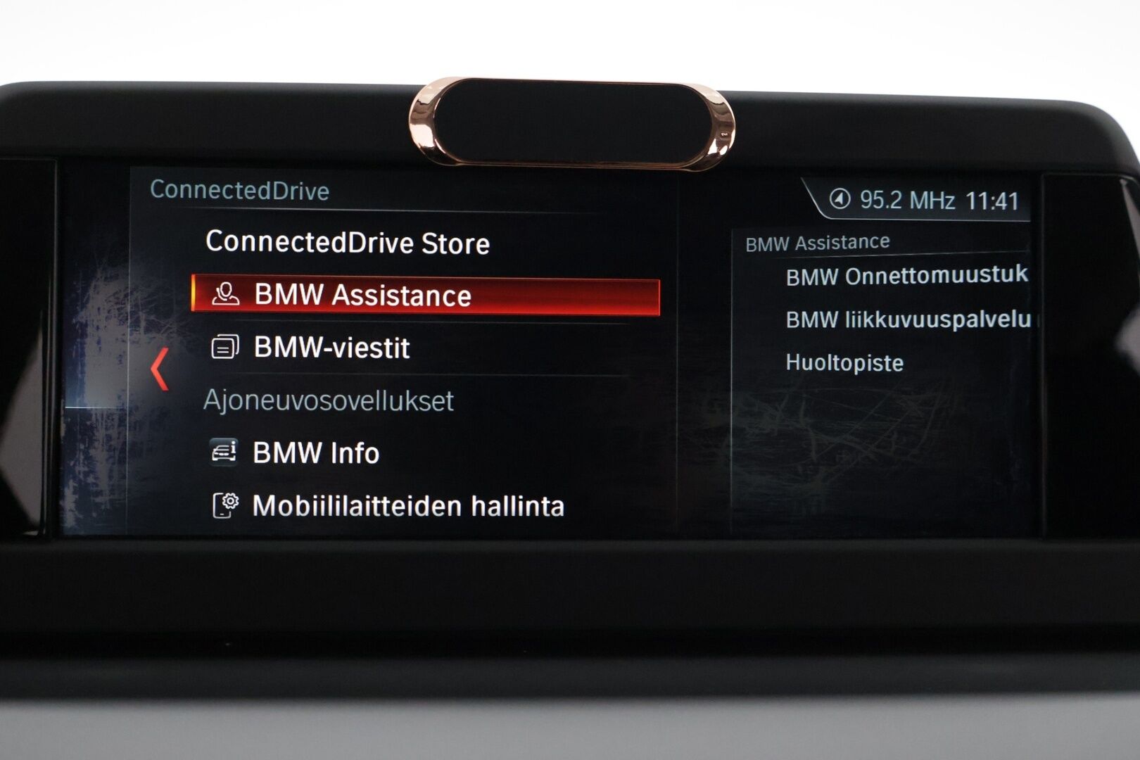 BMW 520 2018 G30 Sedan 520d A xDrive Winter Exclusive *Webasto / Nahat / Tutkat / LED / Vakkari* - *Suomi auto / 2x Renkaat / Webasto*