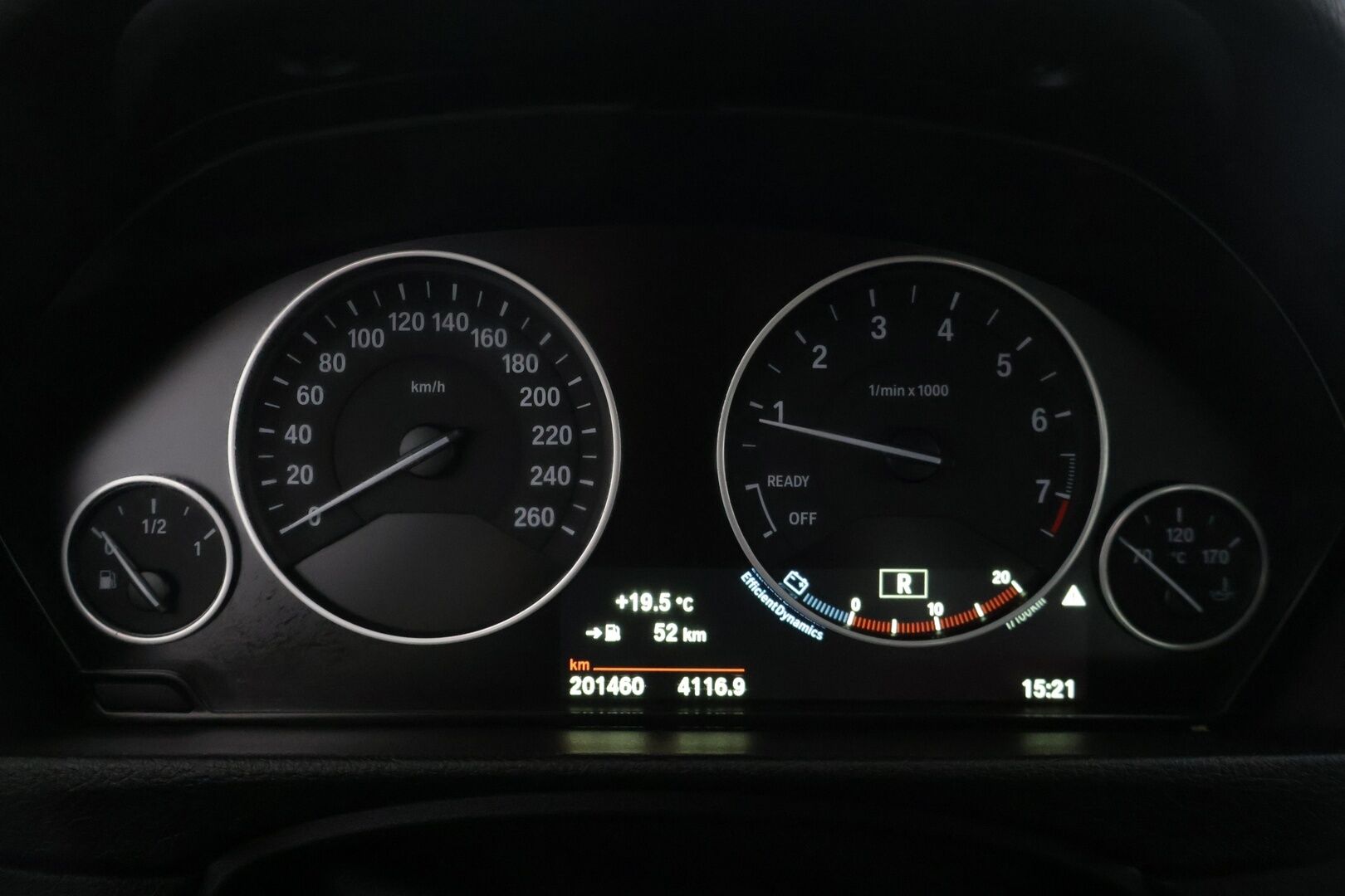 BMW 320 2018 F31 Touring 320i A xDrive Business Exclusive - | Hifit | Nahkat | Neliveto | Proffa Navi | Suomi-Auto | Ratinlämmitys |