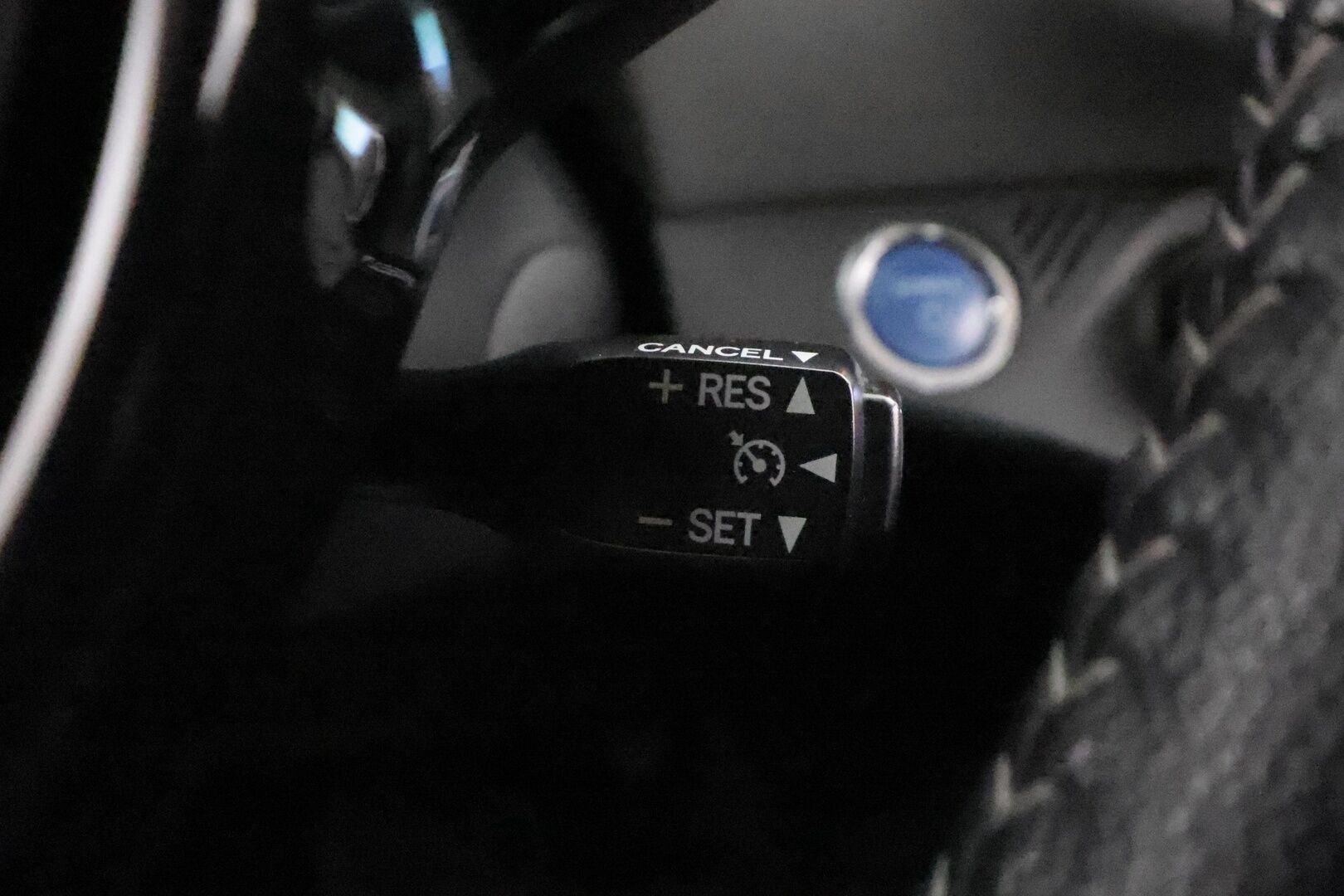 Toyota Yaris 2018 1,5 Hybrid Active 5ov - | Vakkari | P.kamera | Lohkolämmitin | Navi | Bluetooth | Kaistavahti | PCS | RSA | Aut. ilmastointi | Merkkihuollettu | 2x renkaat aluin | 