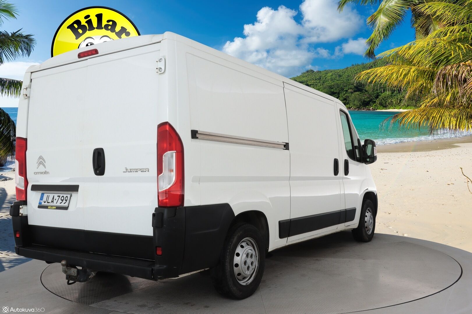 Citroen Jumper 2018 BlueHDi 110 35 L2H1 ** Webasto / Koukku / Vakkari / Bluetooth / VÄLISEINÄ / Ilmastointi ** - Suomi-auto / 2x Renkaat