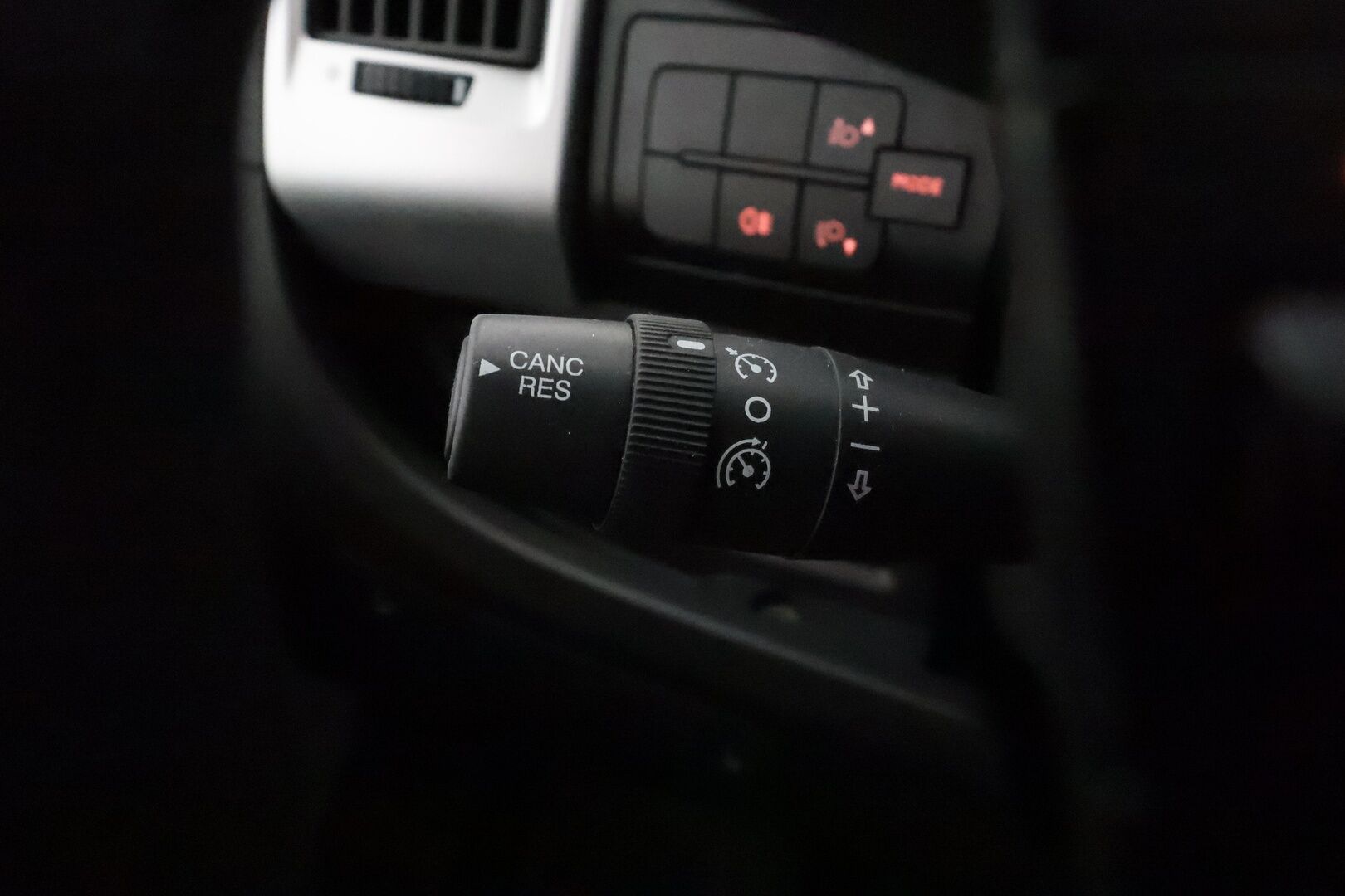 Citroen Jumper 2018 BlueHDi 110 35 L2H1 **ALV / 1-om. Suomi-auto / Webasto / Koukku / Vakkari / Ilmastointi / Väliseinä**