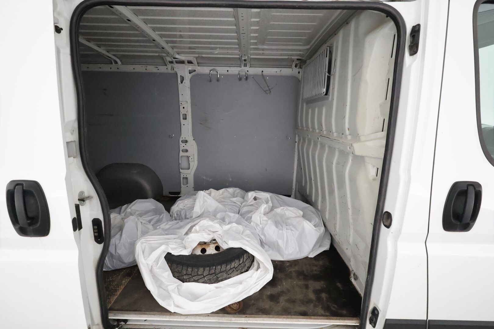 Citroen Jumper 2018 BlueHDi 110 35 L2H1 **ALV / 1-om. Suomi-auto / Webasto / Koukku / Vakkari / Ilmastointi / Väliseinä**