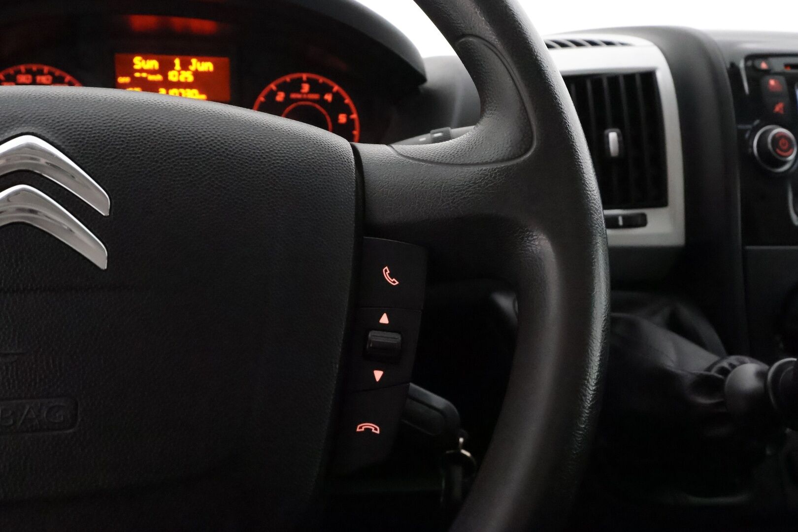 Citroen Jumper 2018 BlueHDi 110 35 L2H1 **ALV / 1-om. Suomi-auto / Webasto / Koukku / Vakkari / Ilmastointi / Väliseinä**