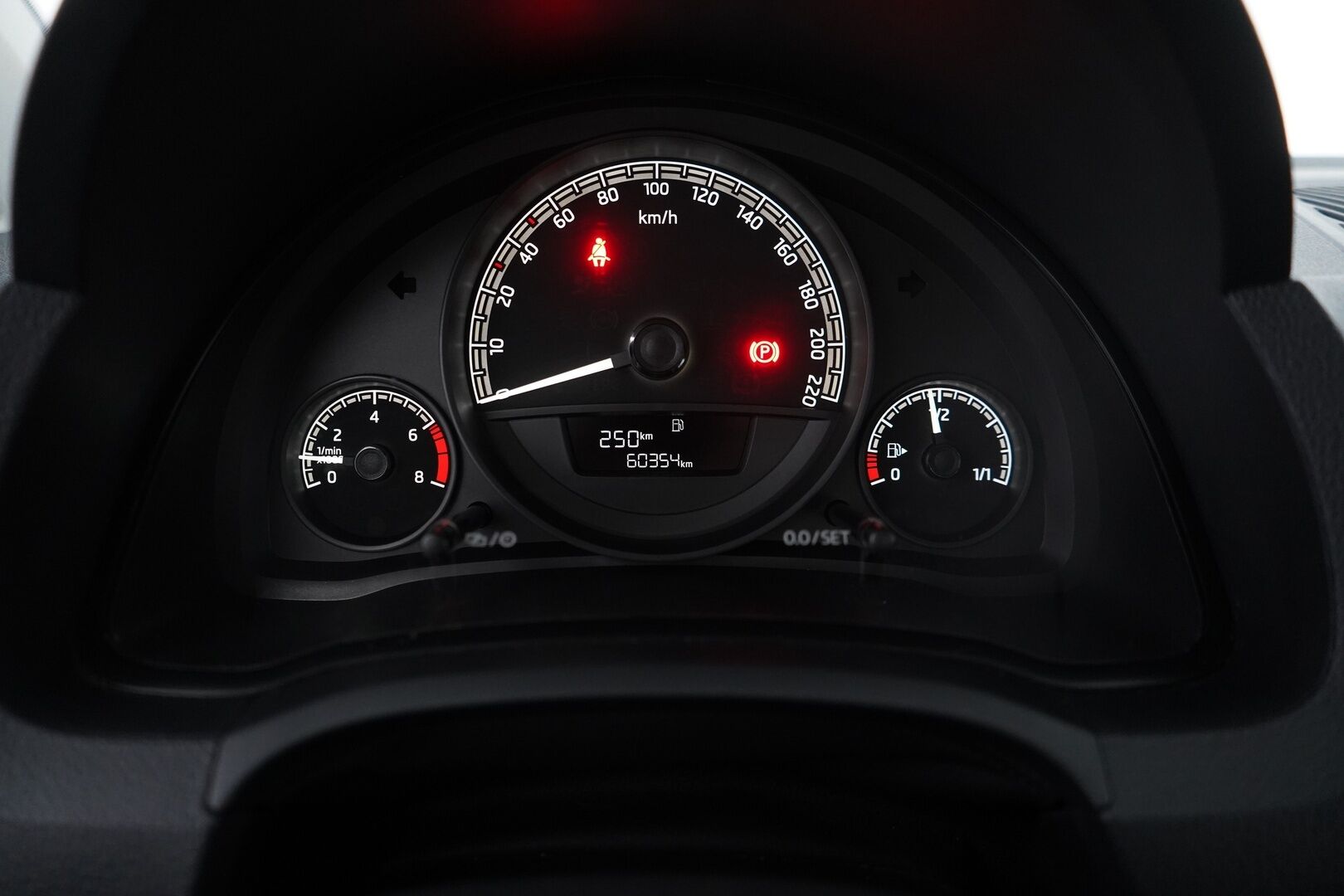 Skoda Citigo 2018 1,0 60 Ambition 5-ov. * Lohko / Ilmastointi / Bluetooth * - Suomi-auto / Kahdet hyvät renkaat / Viimeisin huolto 54tkm
