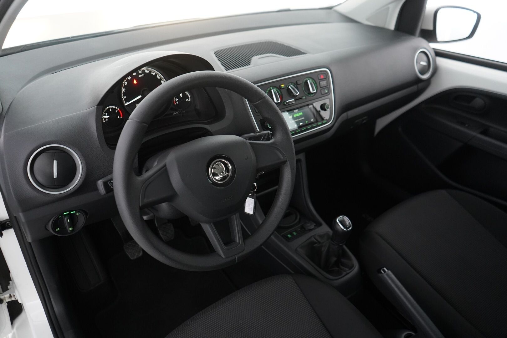 Skoda Citigo 2018 1,0 60 Ambition 5-ov. * Lohko / Ilmastointi / Bluetooth * - Suomi-auto / Kahdet hyvät renkaat / Viimeisin huolto 54tkm