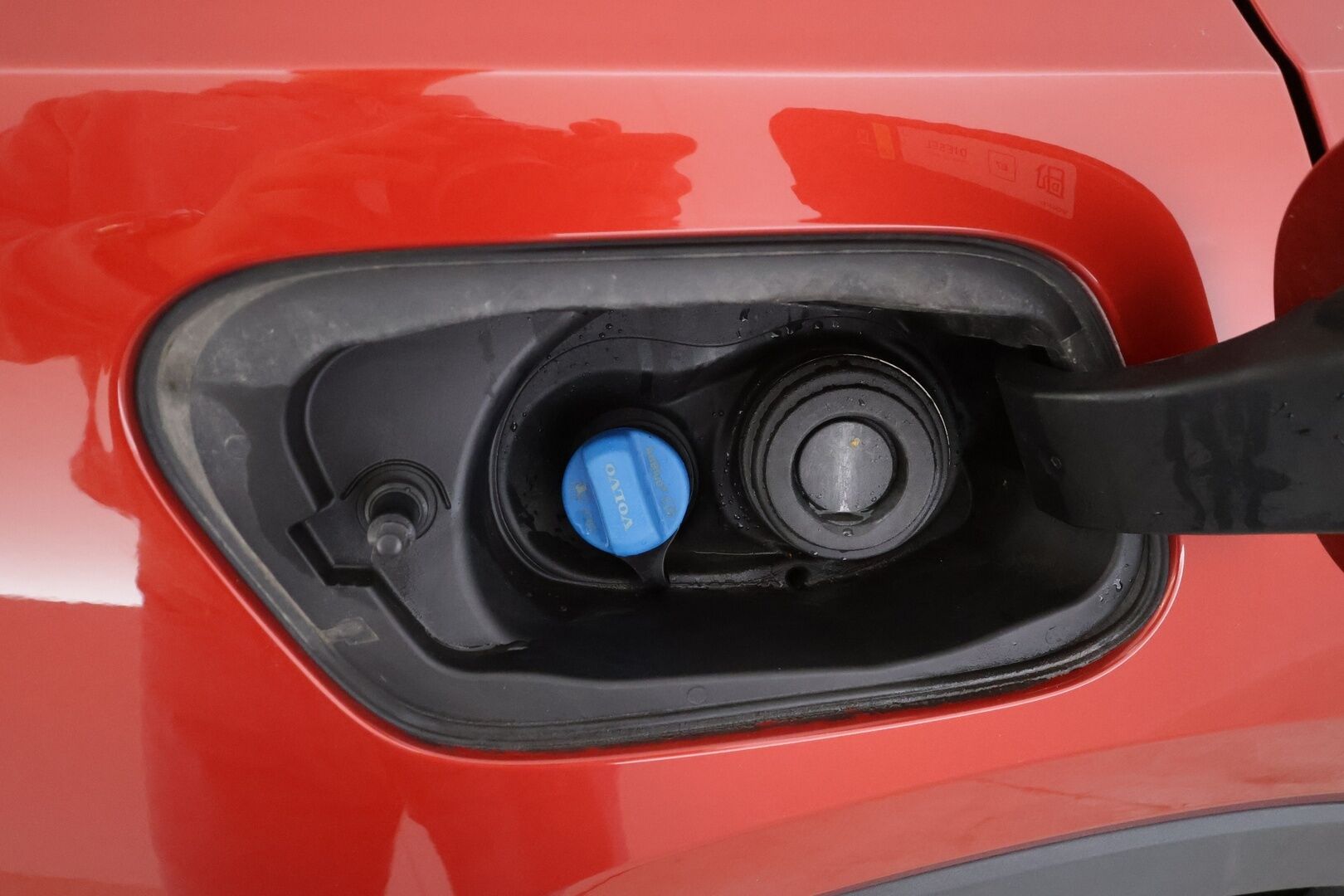 Volvo XC40 2019 D4 AWD Momentum aut * Webasto / Adapt.Vakkari / Vetokoukku / Full LED / Peruutuskamera / KeyLess / Ratinlämmitys - Suomiauto / Jakopää tehty / Merkkihuollettu! - HULLUT AVAJAISHULINAT KORKOTARJOUS 3,29 %