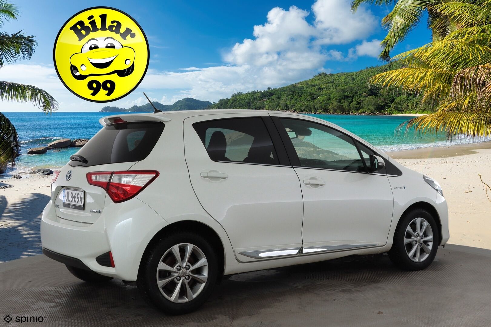 Toyota Yaris 2019 1,5 Hybrid Premium * Sisätilanlämmitin / P.Kamera / Kaistavahti / Navi / Vakkari / Bluetooth / Keyless * - Suomi-auto / Kahdet renkaat / Merkkihuollot - HULLUT JOULUT KORKOTARJOUS 2,49% 