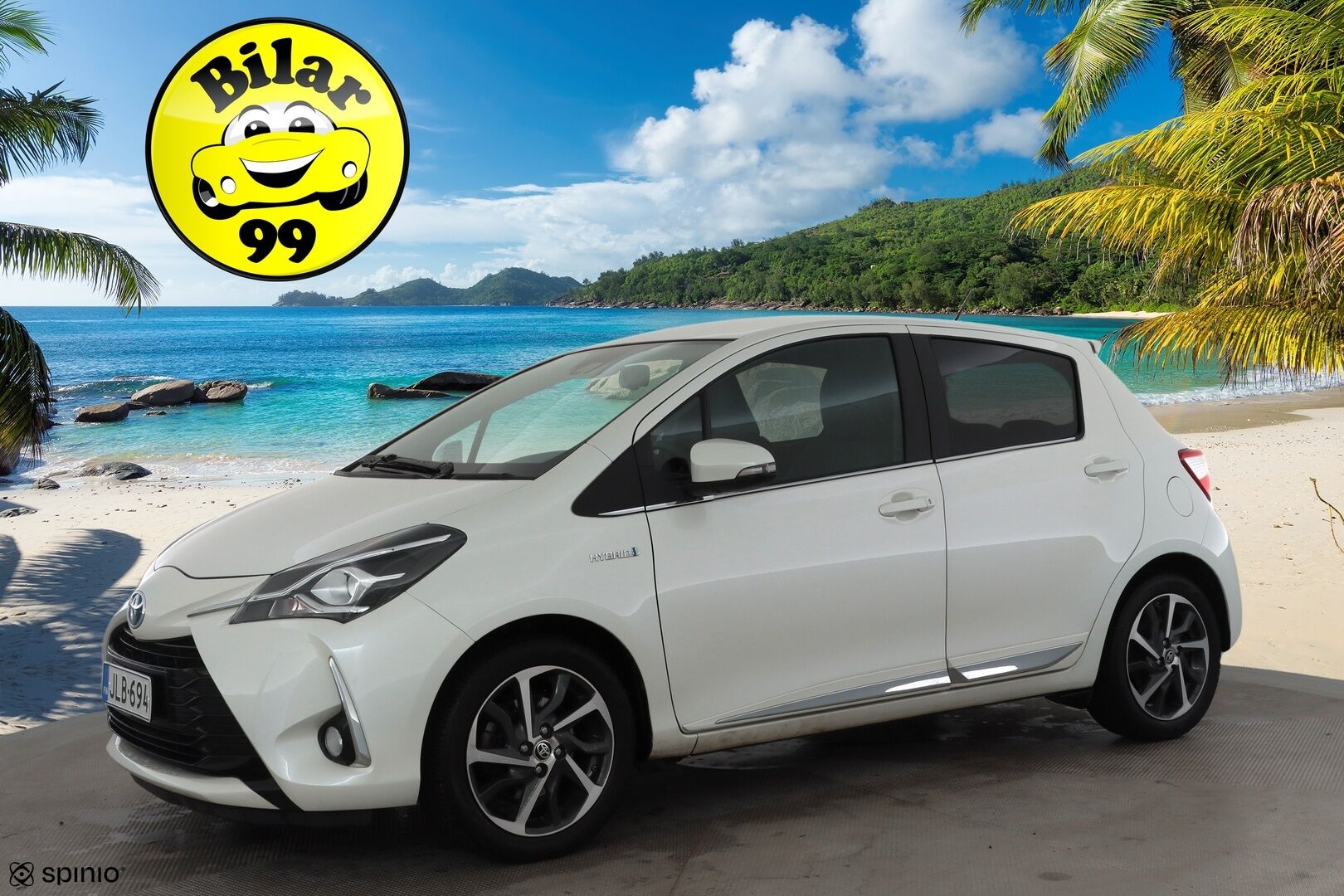 Toyota Yaris 2019 1,5 Hybrid Premium * Sisätilanlämmitin / P.Kamera / Kaistavahti / Navi / Vakkari / Bluetooth / Keyless * - Suomi-auto / Kahdet renkaat / Merkkihuollot - HULLUT JOULUT KORKOTARJOUS 2,49% 
