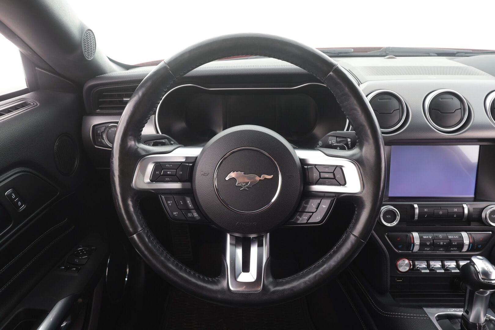 Ford Mustang 2019 2,3 EcoBoost 290hv A10 Fastback - | ACC | B&O | Kaistavahti | Lohko+Sisä | Ilmastoidut nahat | P.Kamera | Navi | LED | Keyless | Digimittari | Suomi-auto | Kahdet renkaat aluvanteilla |