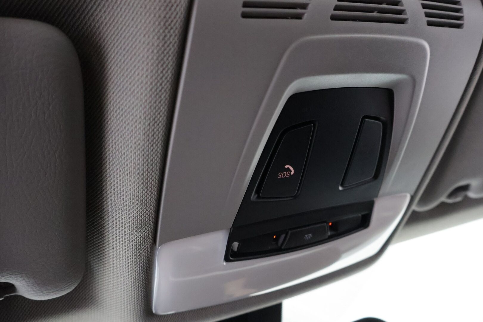 BMW 320 2019 F31 Touring 320i A xDrive Business Exclusive * Adapt.Vakkari / Vetokoukku / HUD / Sporttinahat / Peruutuskamera / LED - Lohkolämmitin / Ratinlämmitin / Juuri huollettu / Ei Adblue järjestelmää! - HULLUT AVAJAISHULINAT KORKOTARJOUS 3,29 %