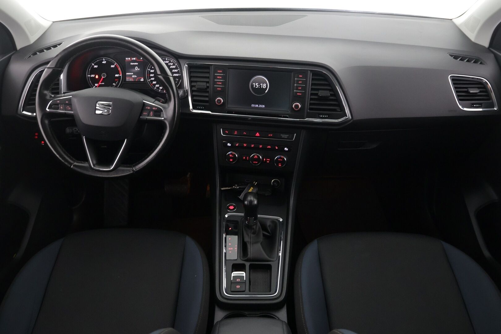 Seat Ateca 2019 1,6 TDI 115 Style Business DSG - Adpatiivinen vakionopeudensäädin | Webasto kaukosäädöllä | Automaattinen ilmastointi | Vetokoukku | P.Kamera | Tutkat eteen ja taakse |