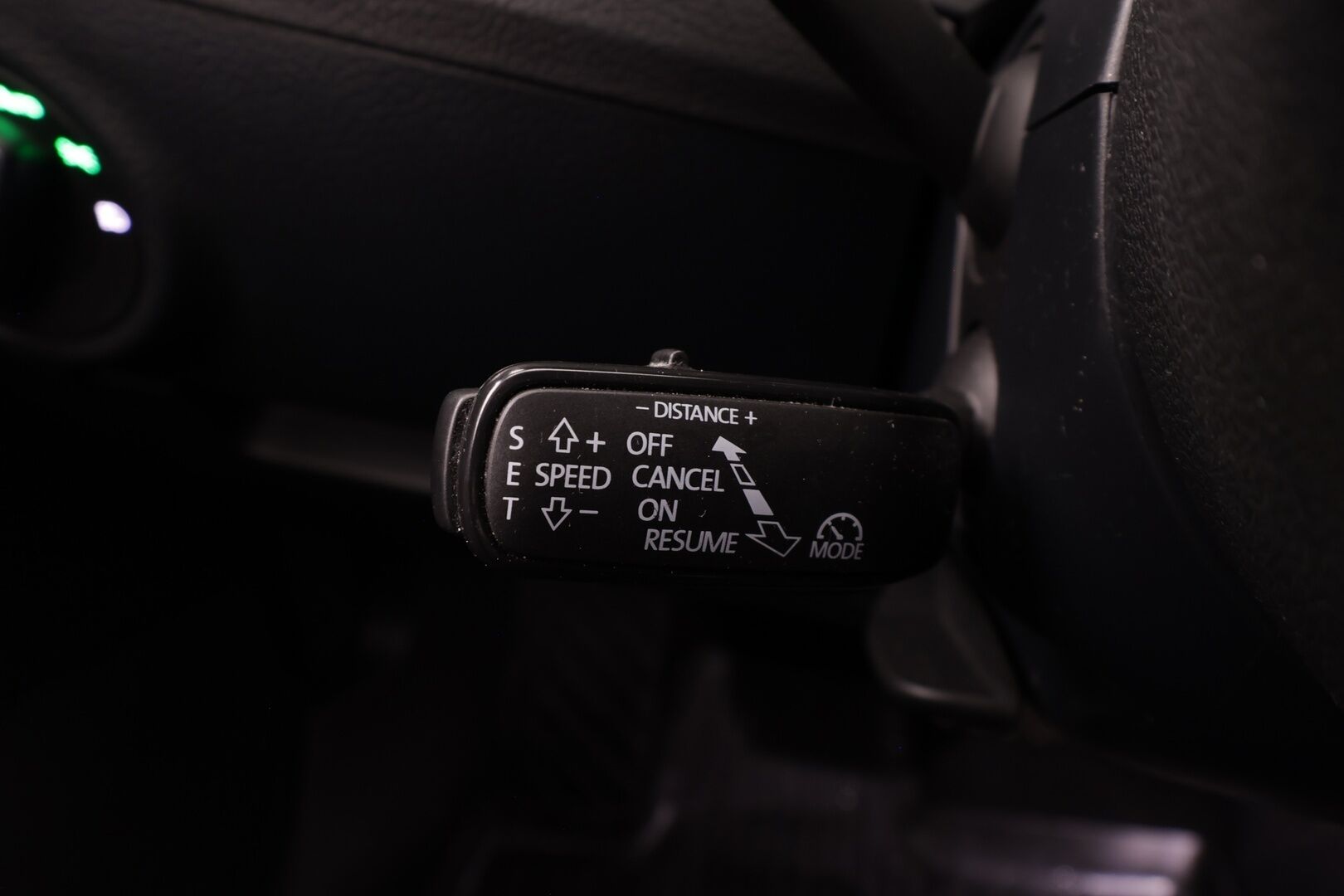 Skoda Superb 2019 Combi 2,0 TDI 190 4x4 Style BusinessLine DSG * Canton / Webasto / ACC / Xenon / P.Kamera / Muistipenkki / Keyless * - Suomi-auto / Kahdet renkaat - HULLUT BLACKWEEK JATKOT - KORKOTARJOUS 2,49%