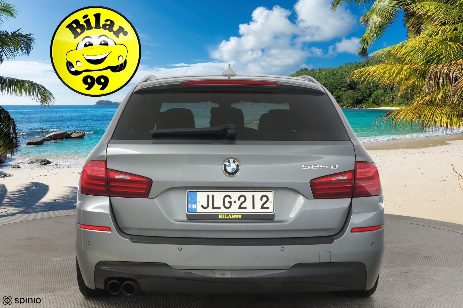 BMW 525 2015 F11 M-sport *ACC / Panaramakatto / Peruutustutka edessä ja takana / Sport-penkit / Hifit / Prof.Navi / Adapt. LED-ajovalot* - *2x renkaat ja vanteet / Ei AdBlueta*