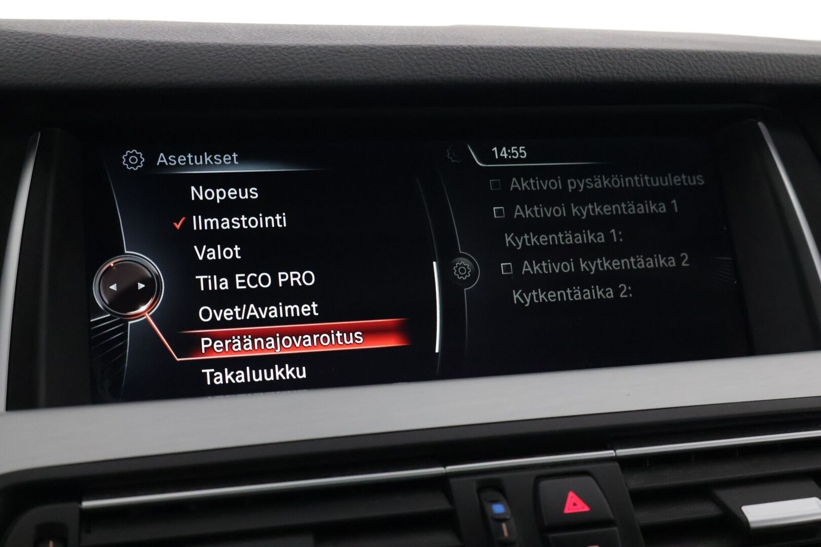 BMW 525 2015 F11 M-sport *ACC / Panaramakatto / Peruutustutka edessä ja takana / Sport-penkit / Hifit / Prof.Navi / Adapt. LED-ajovalot* - *2x renkaat ja vanteet / Ei AdBlueta*
