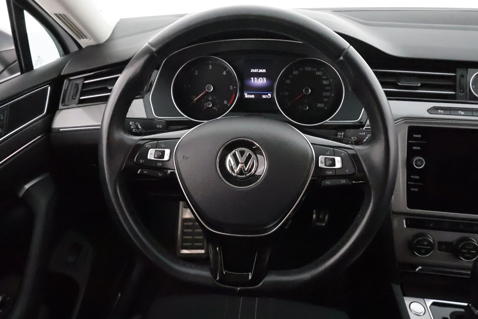 Volkswagen Passat 2019 Variant Alltrack 2,0 TDI SCR 140kW 4MOTION DSG **Webasto / Koukku / Adapt.Vakkari / LED-valot / P.Tutkat / Navi** - Suomi-auto / Merkkihuollettu!