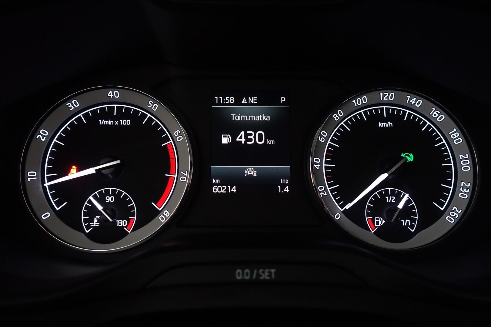 Skoda Kodiaq 2020 1,5 TSI ACT Ambition DSG Autom. - | 1-omisteinen | Suomi-auto | Webasto | Navi | Front Assist | Taittuva vetokoukku | Pysäköintitutkat | Peruutuskamera | Vakionopeudensäädin | Adaptiiviset LED-ajovalot | 2x renkaat aluvantein |