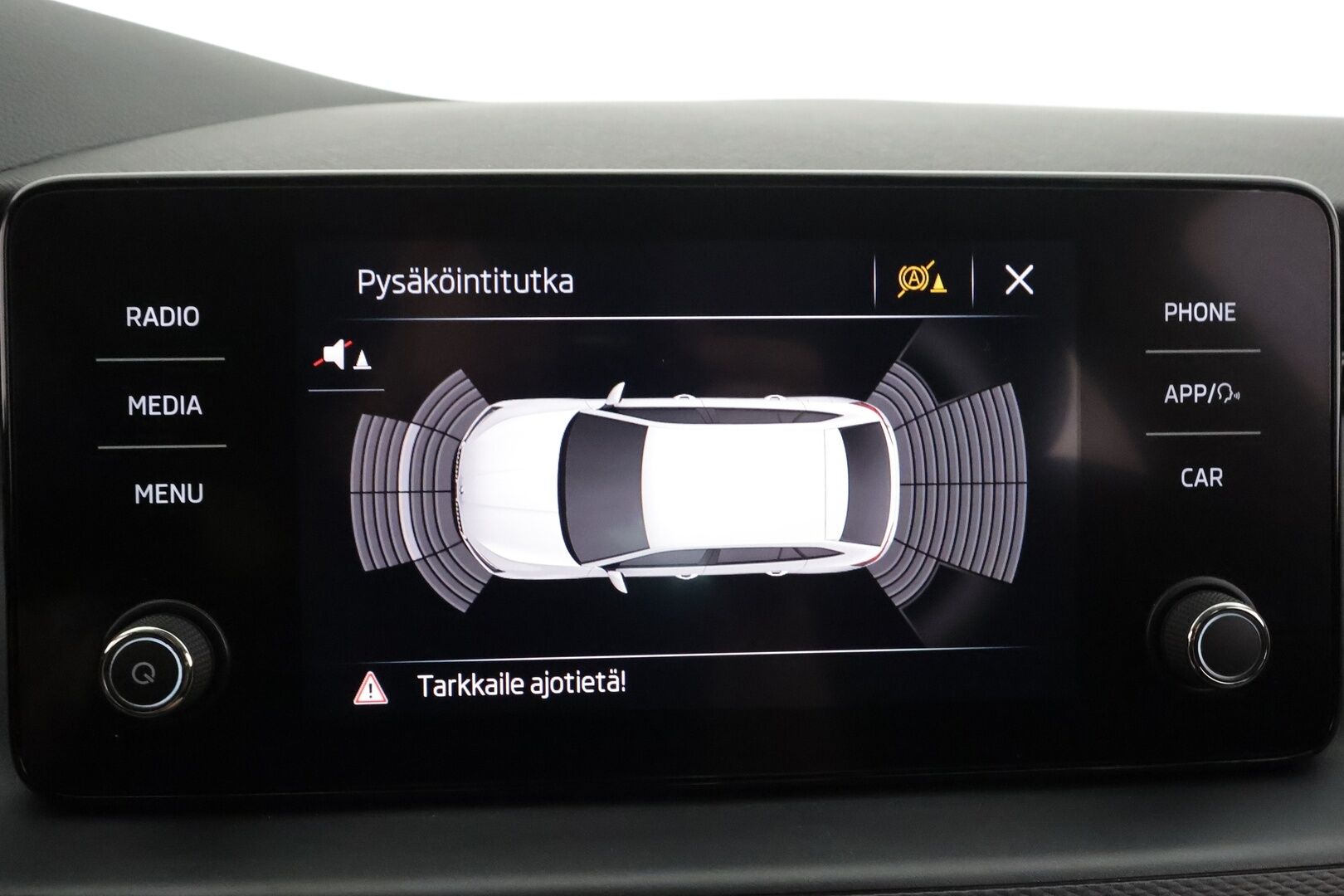 Skoda Scala 2020 1,0 TSI 115 Ambition DSG Autom. - | LED | Koukku | Vakkari | Side Assist | Lane Assist | P.tutkat | Lohko+sisälämmitin | Keyless | Lämm. ratti | 2x renkaat aluin | 
