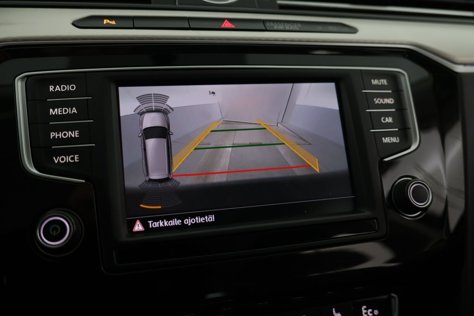 Volkswagen Passat 2017 Variant GTE Plug-In Hybrid 160 kW (218 hv) DSG-automaatti / ACC / Matrix LED / Taitettava Vetokoukku / Nahkasisusta /