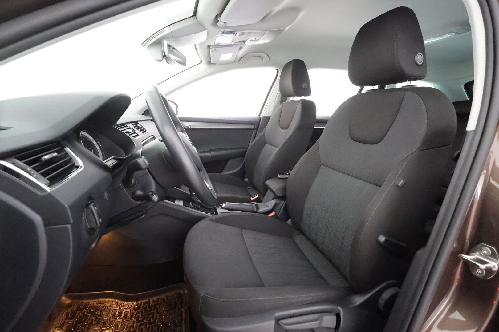 Skoda Octavia 2020 Combi 1,5 TSI Style BusinessLine DSG * ACC / Webasto / P.kamera / Keyless / Apple&Android * - 1.Om Suomi-auto / Kahdet Renkaat