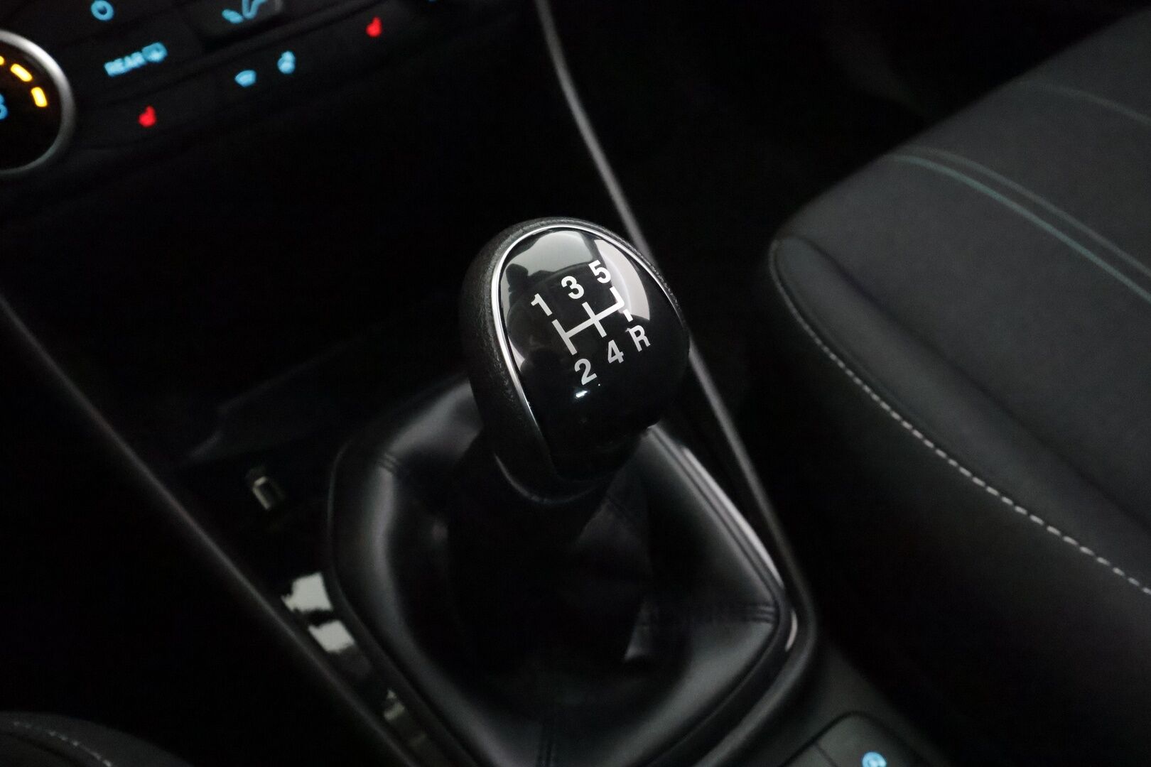 Ford Fiesta 2020 1,1 85hv M5 Trend 5-ovinen - | Sisätilanlämmitin | Vakkari | Bluetooth | Kaistavahti | P.Tutka | Ratinlämmitys | Kahdet renkaat | Merkkihuollot | Suomi-auto |
