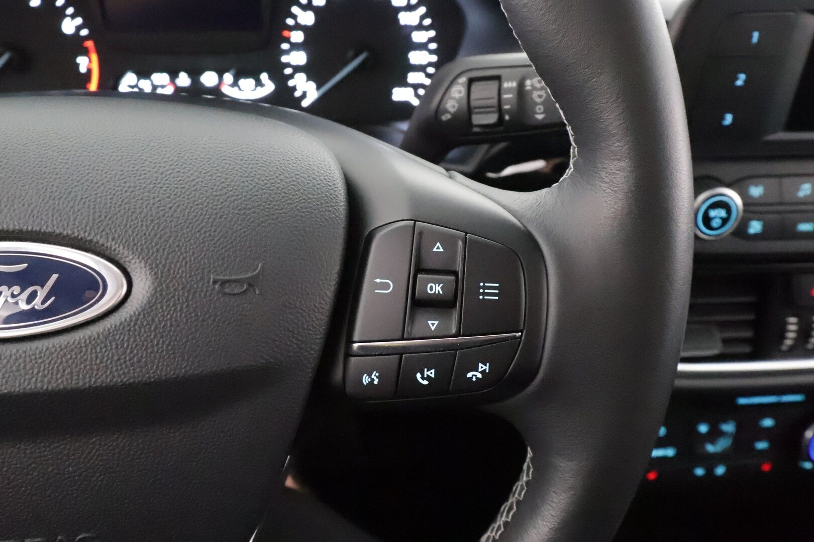 Ford Fiesta 2020 1,1 85hv M5 Trend 5-ovinen - | Sisätilanlämmitin | Vakkari | Bluetooth | Kaistavahti | P.Tutka | Ratinlämmitys | Kahdet renkaat | Merkkihuollot | Suomi-auto |