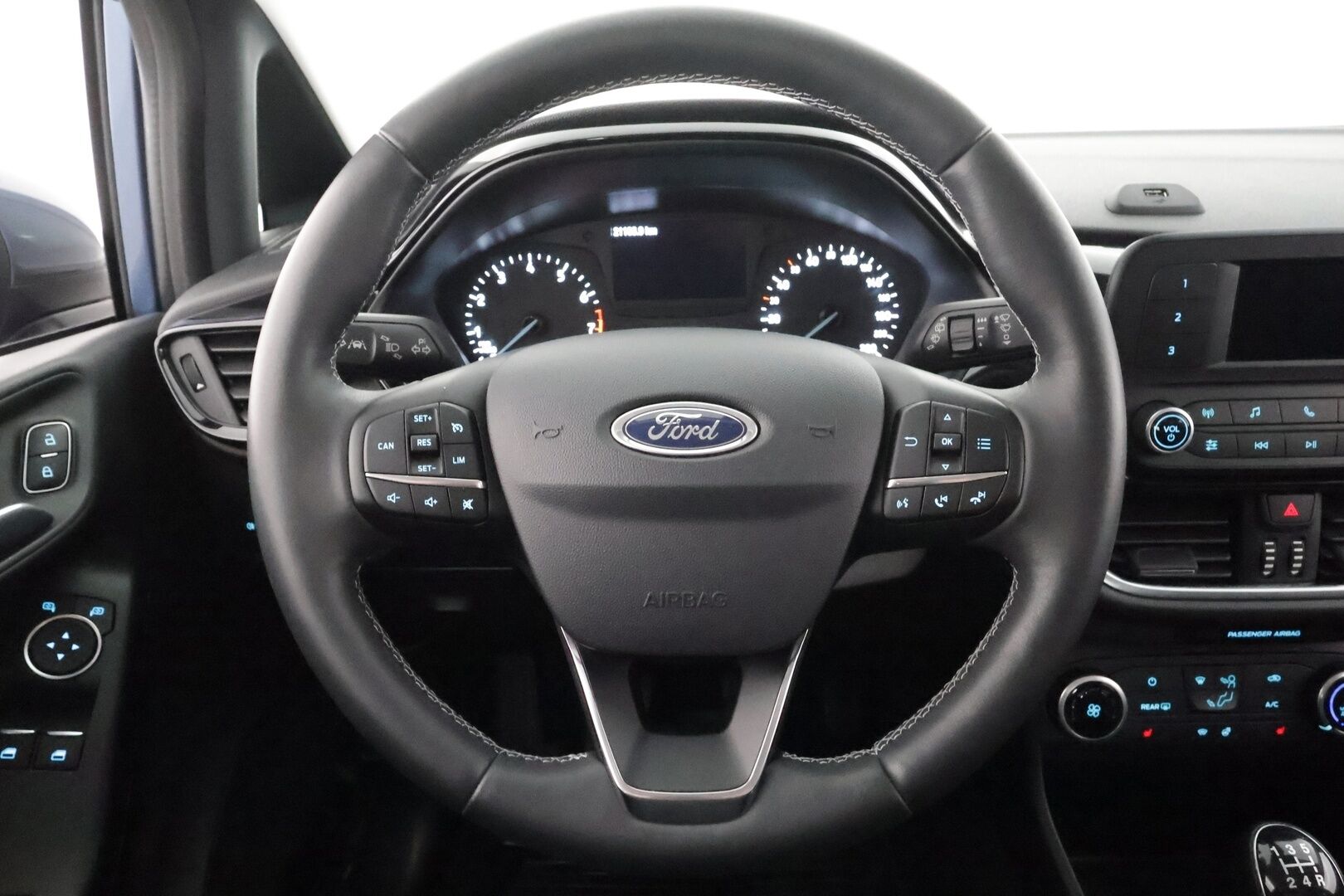 Ford Fiesta 2020 1,1 85hv M5 Trend 5-ovinen - | Sisätilanlämmitin | Vakkari | Bluetooth | Kaistavahti | P.Tutka | Ratinlämmitys | Kahdet renkaat | Merkkihuollot | Suomi-auto |