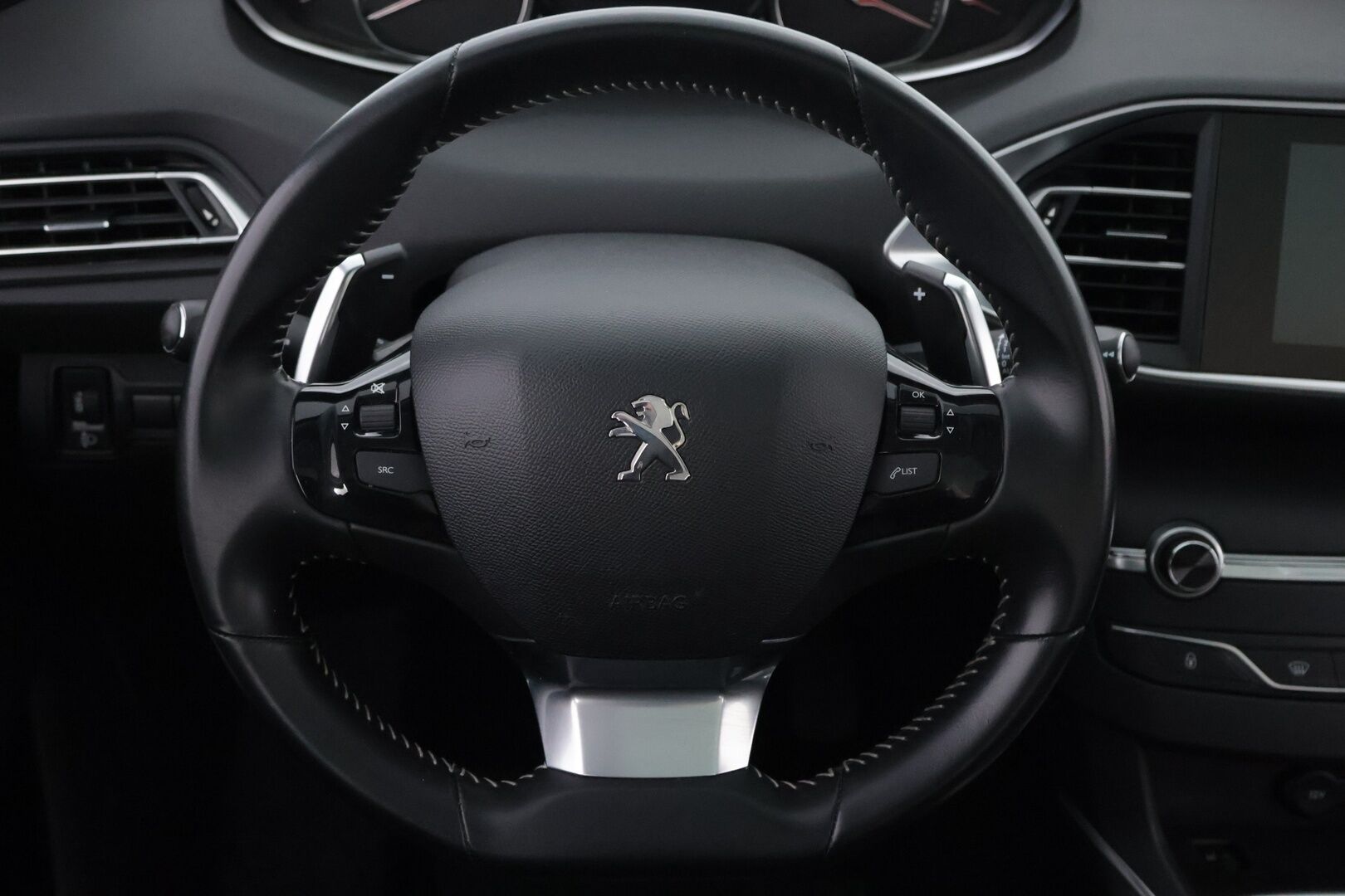 Peugeot 308 2020 SW Style PureTech 130 EAT8-automaatti - Lasikatto | Vakkari | P.Tutka | Suomiauto | Jakopää tehty!