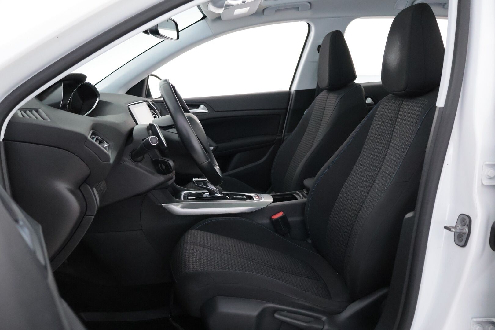 Peugeot 308 2020 SW Style PureTech 130 EAT8-automaatti - Lasikatto | Vakkari | P.Tutka | Suomiauto | Jakopää tehty!