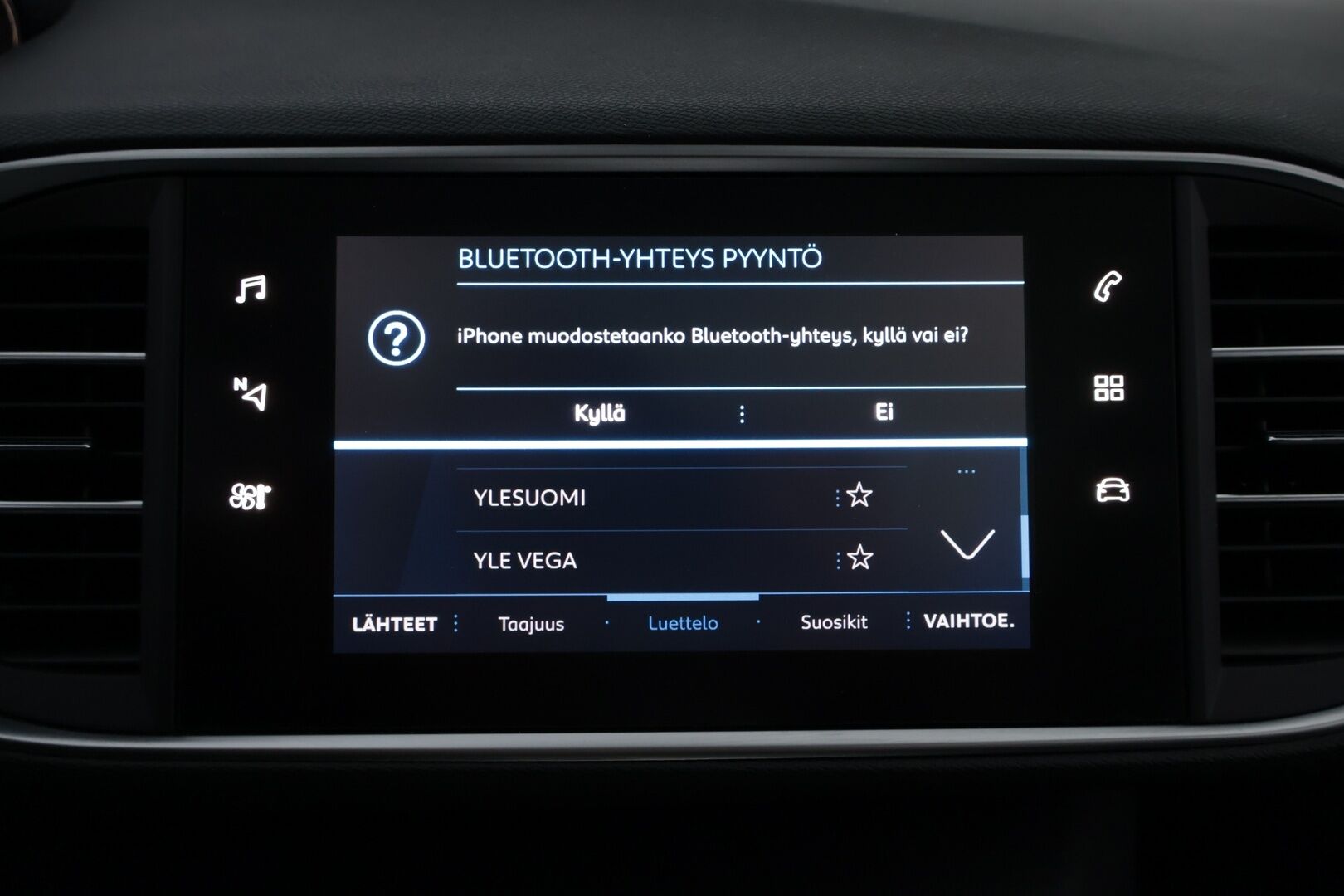 Peugeot 308 2020 SW Style PureTech 130 EAT8-automaatti - Lasikatto | Vakkari | P.Tutka | Suomiauto | Jakopää tehty!