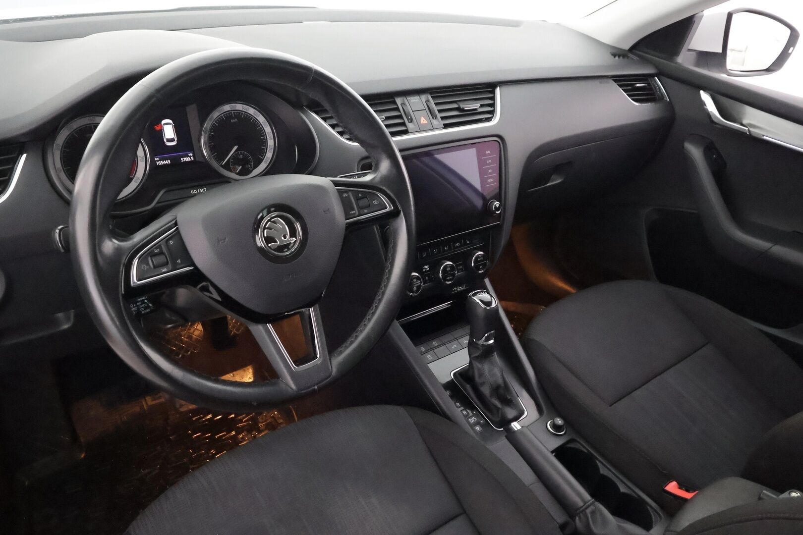 Skoda Octavia 2020 Combi 1,5 TSI Style BusinessLine DSG Autom. - | ACC | Webasto | LED | P.Kamera | Ratinlämmitys | Navi | Apple&Android | 1.Om Suomia-auto | Kahdet Renkaat | Merkkihuollettu |