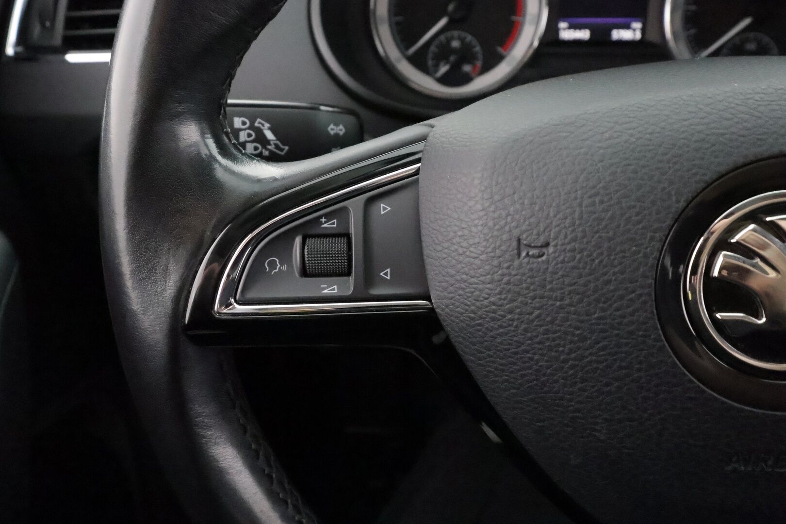 Skoda Octavia 2020 Combi 1,5 TSI Style BusinessLine DSG Autom. - | ACC | Webasto | LED | P.Kamera | Ratinlämmitys | Navi | Apple&Android | 1.Om Suomia-auto | Kahdet Renkaat | Merkkihuollettu |