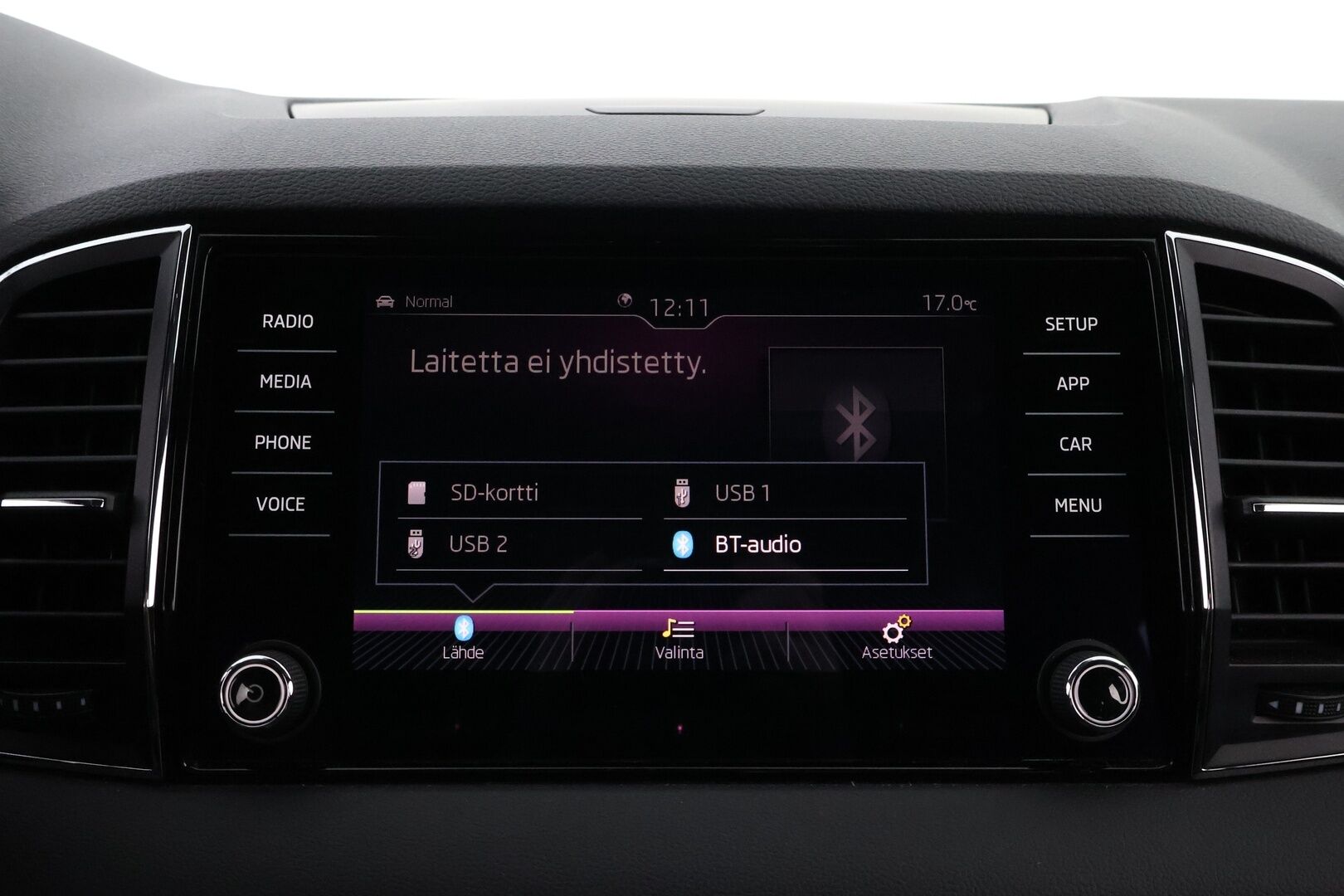 Skoda Karoq 2020 1,5 TSI SportLine DSG Autom. * Webasto / Adapt.Vakkari / Peruutuskamera / Koukku / Digimittari / Adapt.LED / - Suomiauto / Merkkihuollot / Jakopää juuri tehty!