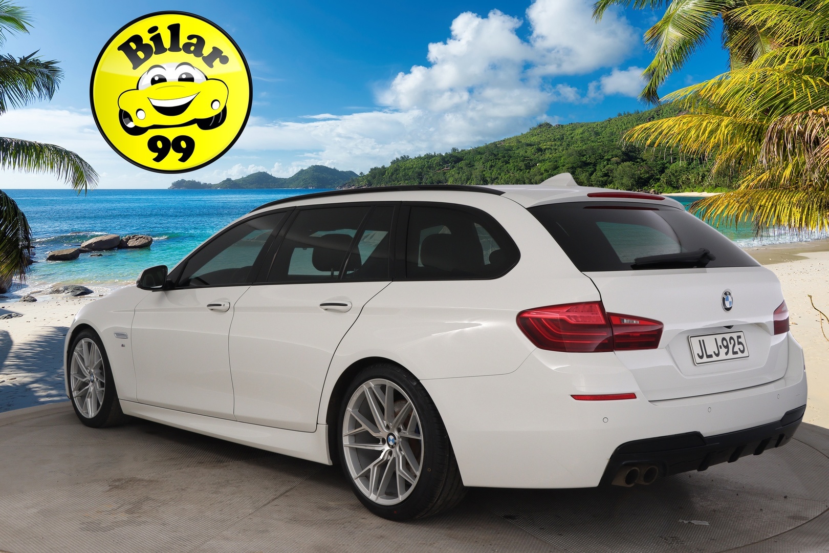 BMW 520 2016 d xDrive M-sport LCI*Panorama / HUD / Hifit / Proff.Navi* - *P-kamera / Näyttävä / Juuri tullut*