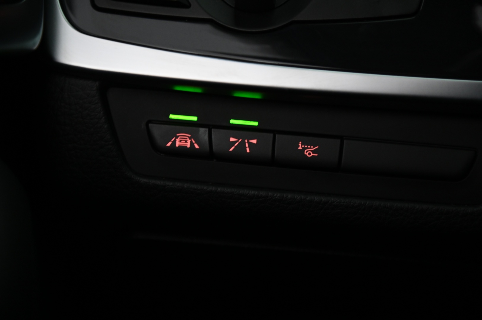 BMW 520 2016 d xDrive M-sport LCI*Panorama / HUD / Hifit / Proff.Navi* - *P-kamera / Näyttävä / Juuri tullut*