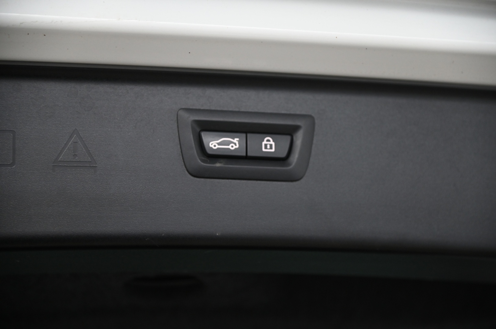 BMW 520 2016 d xDrive M-sport LCI*Panorama / HUD / Hifit / Proff.Navi* - *P-kamera / Näyttävä / Juuri tullut*