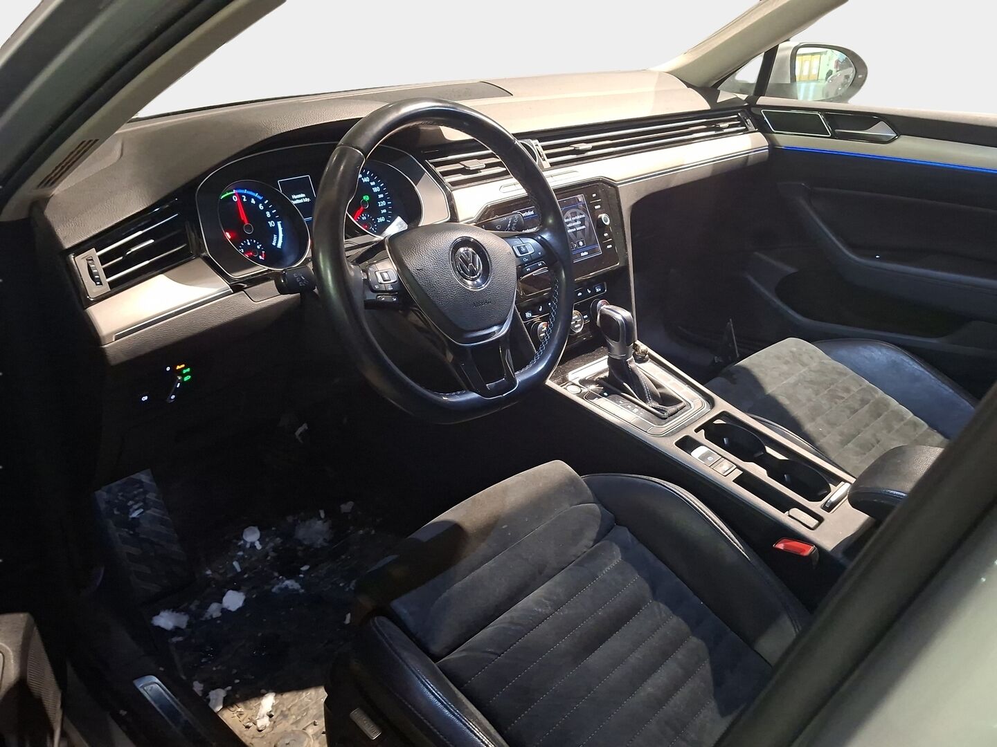 Volkswagen Passat 2018 Variant GTE Plug-In Hybrid 160 kW (218 hv) *ACC / Puolinahat / P.kamera / LED* - Kahdet OEM vanteet! / Hiljattain huollettu / Siisti kuntoinen* 