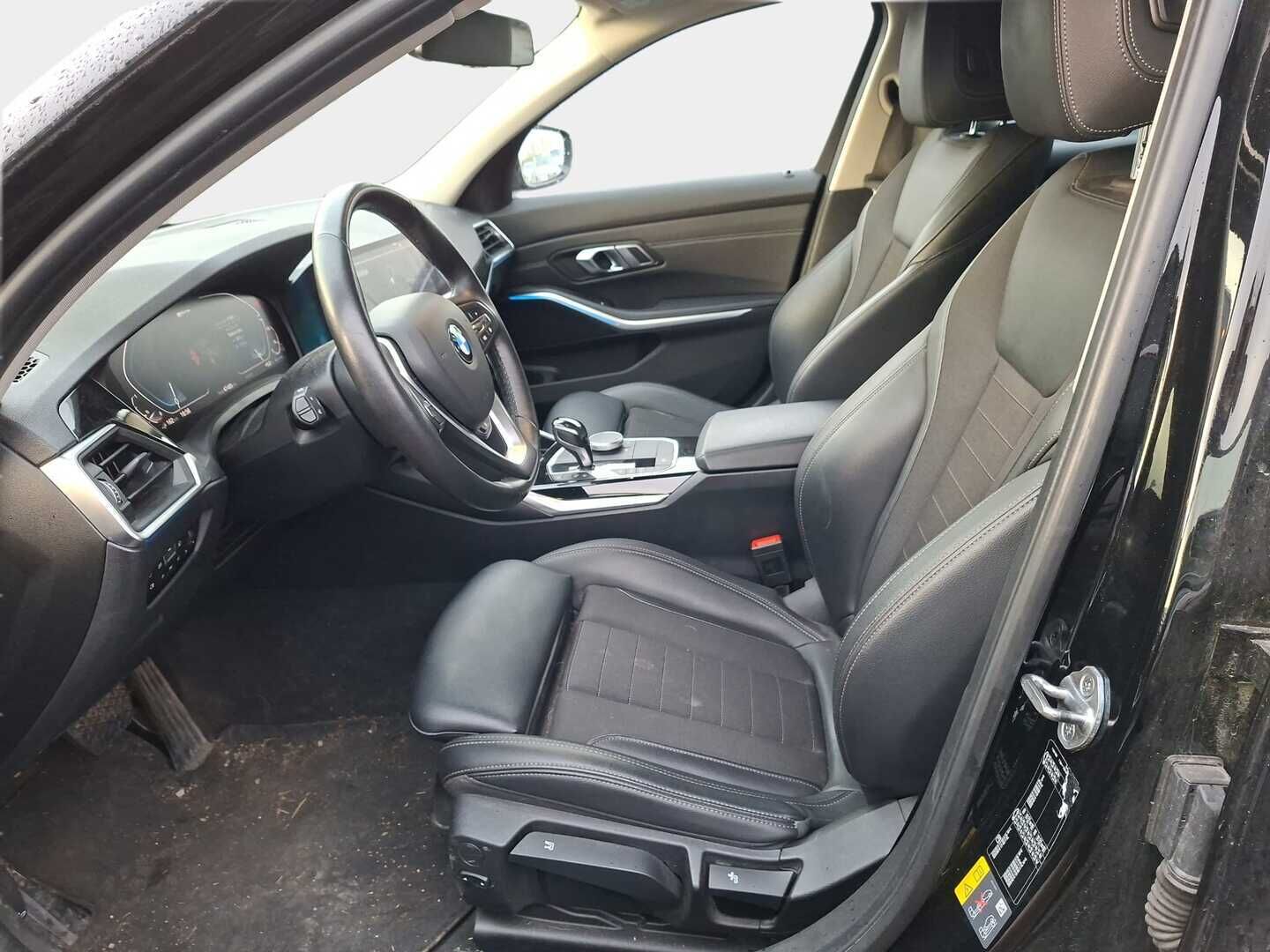 BMW 330 2020 G20 Sedan 330e A Charged Edition Sport / Shadowline / Vakkari / Tutkat / Bluetooth / Ratin lämmitys / - Suomi-auto / 2x vanteet /