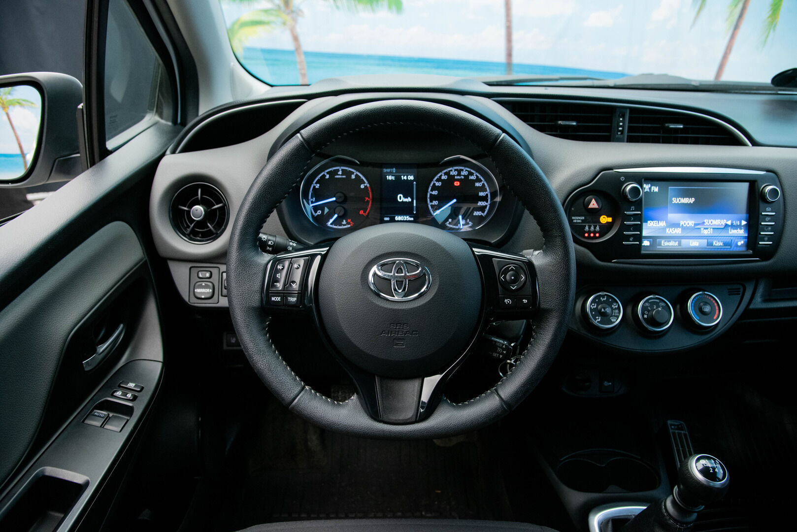 Toyota Yaris 2020 1,5 Dual VVT-i Active 5ov ** 2.om | Suomi-Auto | Vakkari | Lohkolämmitin | Peruutuskamera | BT-audio | - | 2.om | Suomi-Auto | Vakkari | Lohkolämmitin sisätilapistokkeella | Peruutuskamera | BT-audio |