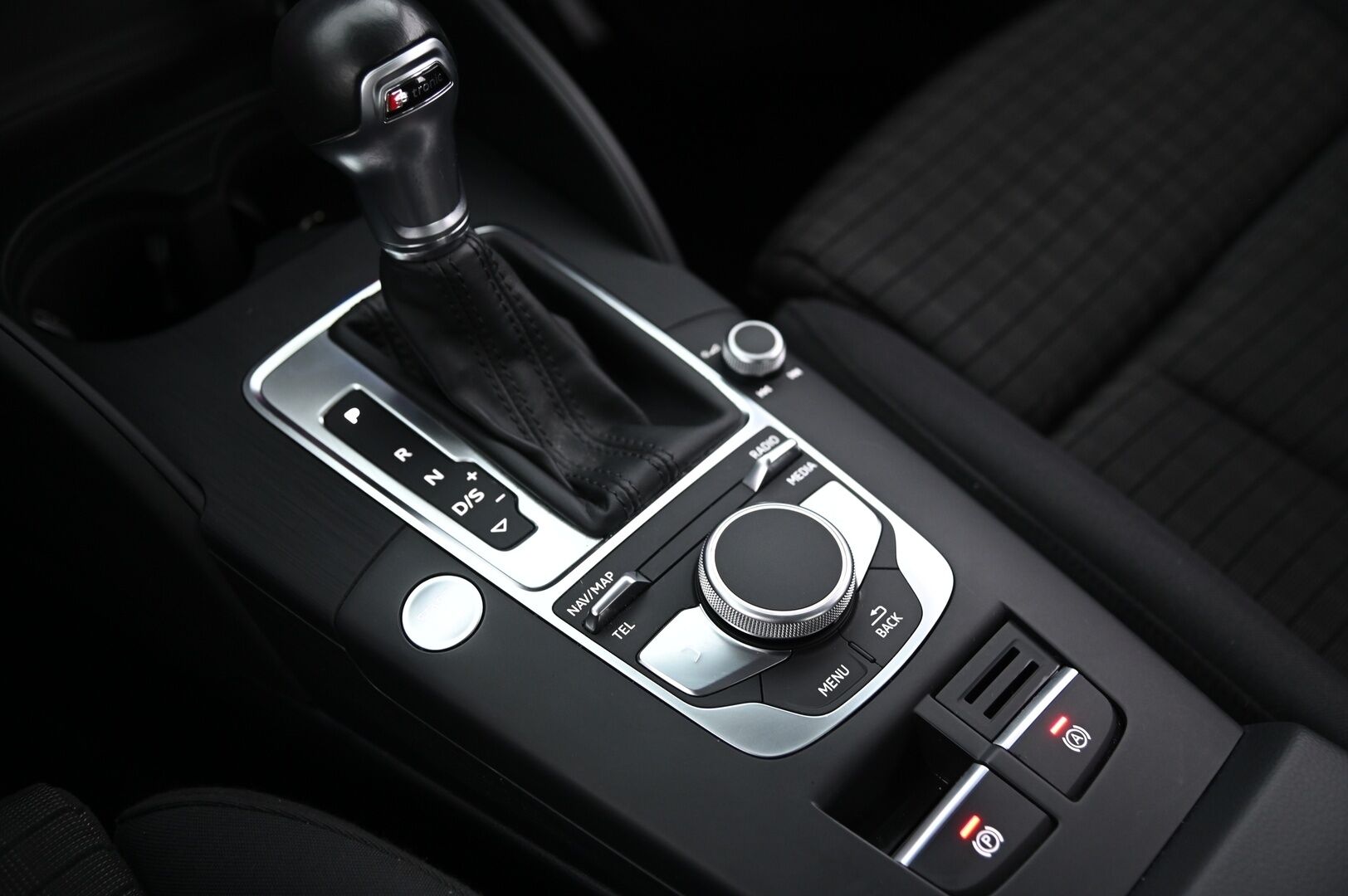 Audi A3 2019 Sportback Pro Business Sport 35 TFSI 110 kW S tronic*ACC / LED / Lämmitin* - *Siisti / Juuri tullut / 2x renkaat&vanteet*