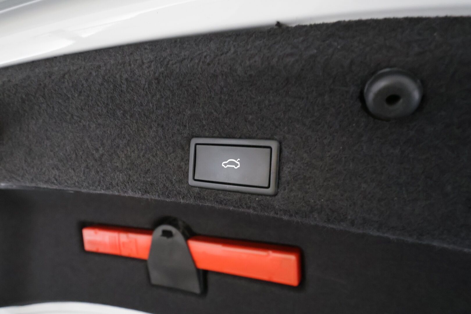 Volkswagen Passat 2022 Sedan R-Line 1,5 TSI EVO 110 kW DSG* Matrix LED / Adapt.vakkari / Webasto / 360 kamera / Koukku / Keyless/ Aplle&Android* - 1.Om Suomi auto / 2x renkaat alumiini vanteilla