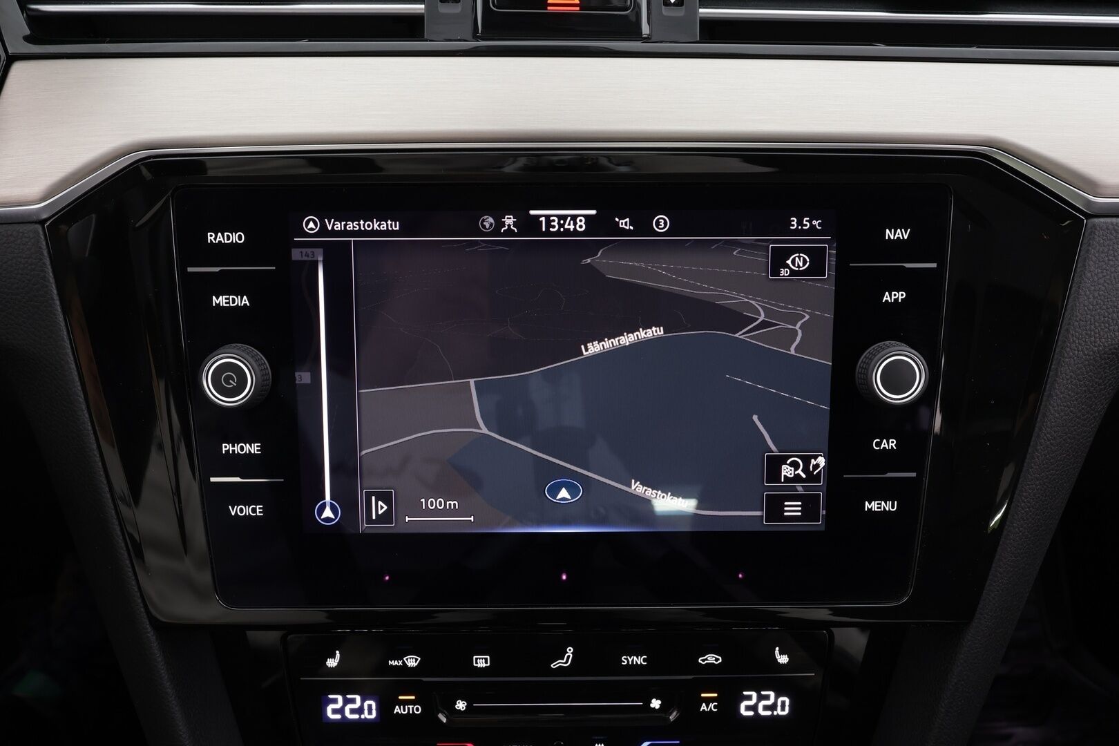 Volkswagen Passat 2022 Sedan R-Line 1,5 TSI EVO 110 kW DSG* Matrix LED / Adapt.vakkari / Webasto / 360 kamera / Koukku / Keyless/ Aplle&Android* - 1.Om Suomi auto / 2x renkaat alumiini vanteilla