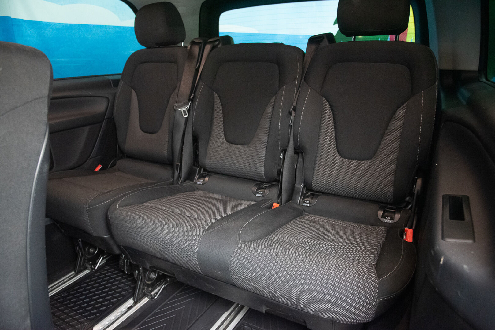 Mercedes-Benz V 2015 220 BlueTEC keskipitkä A2 8-Paikkainen * Webasto / P-Kamera / Vakionopeudensäädin / Tutkat edessä ja takana * - 3,99 % KORKOTARJOUS TÄHÄN AUTOON 31.8. ASTI! - Uudet talvirenkaat / Juuri huollettu / Elokuussa katsastettu! *
