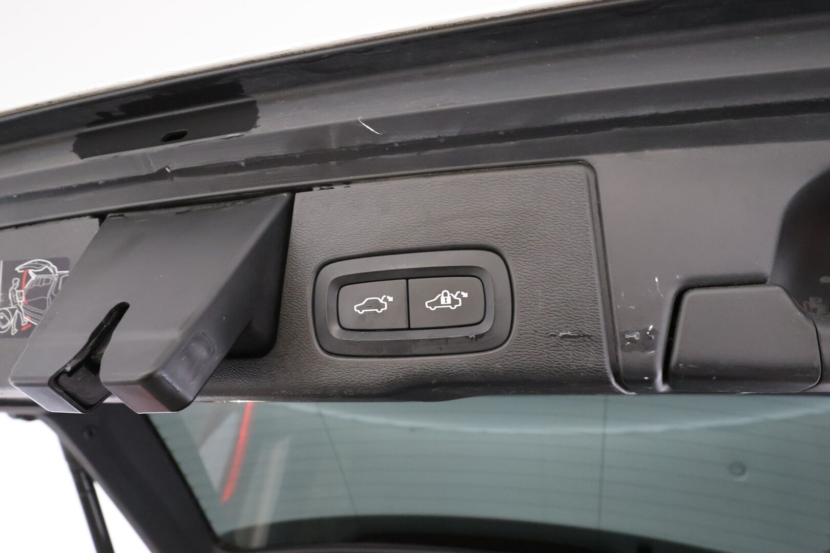 Volvo XC60 2020 T8 TwE AWD Polestar Engineered aut * ACC / Webasto / Full LED / Koukku / H&K / Panorama / Muistipenkki / 360° / Keyless / BLIS  * - 1.Om Suomi-auto / Kahdet renkaat aluvanteilla / Merkkihuollettu / Huippuvarusteet - HULLUT AVAJAISHULINAT KORKOTARJOUS 3,29 %