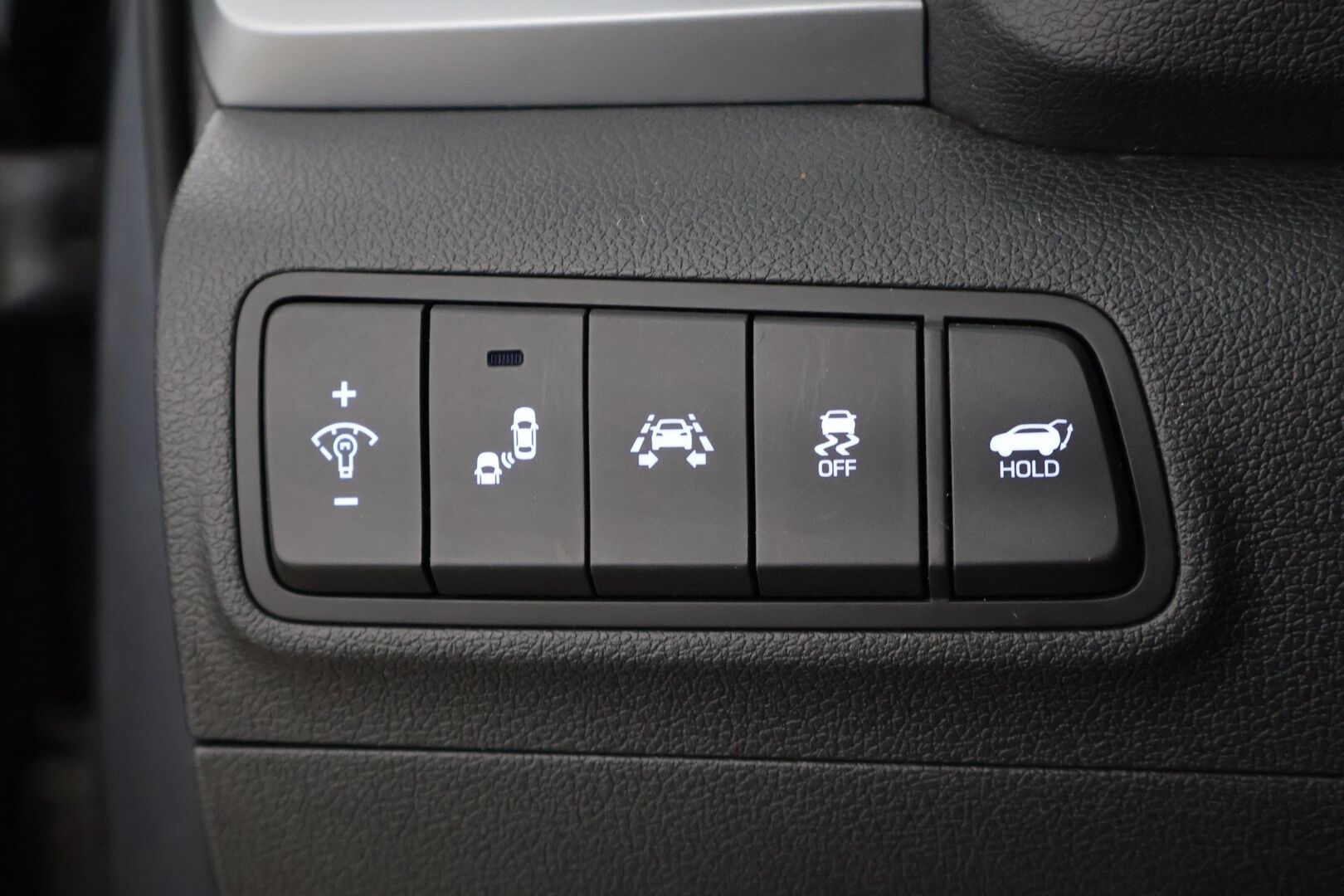 Hyundai Tucson 2016 1.6 T-GDI 4WD 7DCT-aut Premium * Panorama / Blis / Kaistavahti / lämmitettävät/tuuletettavat etupenkit /  Nahkapenkit * - * huippuvarusteet / Uusi tuulilasi / 2x vanteet ja hyvillä kumeilla *