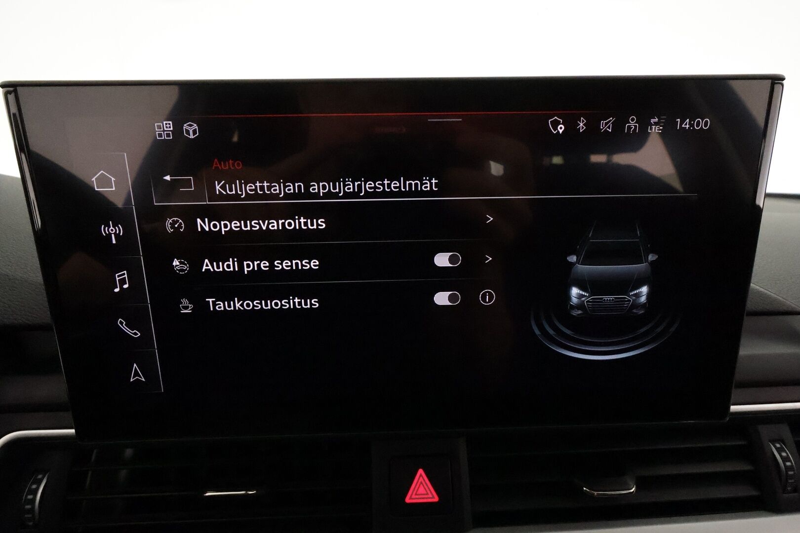 Audi A4 2020 Avant Business Advanced Comfort Edition 40 TDI 140 kW quattro S tronic **Webasto / Koukku / LED-valot / P.Kamera** - Suomi-auto / Kahdet Renkaat