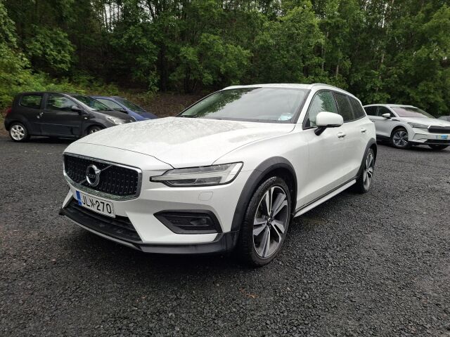 Volvo V60 Cross Country -kuva
